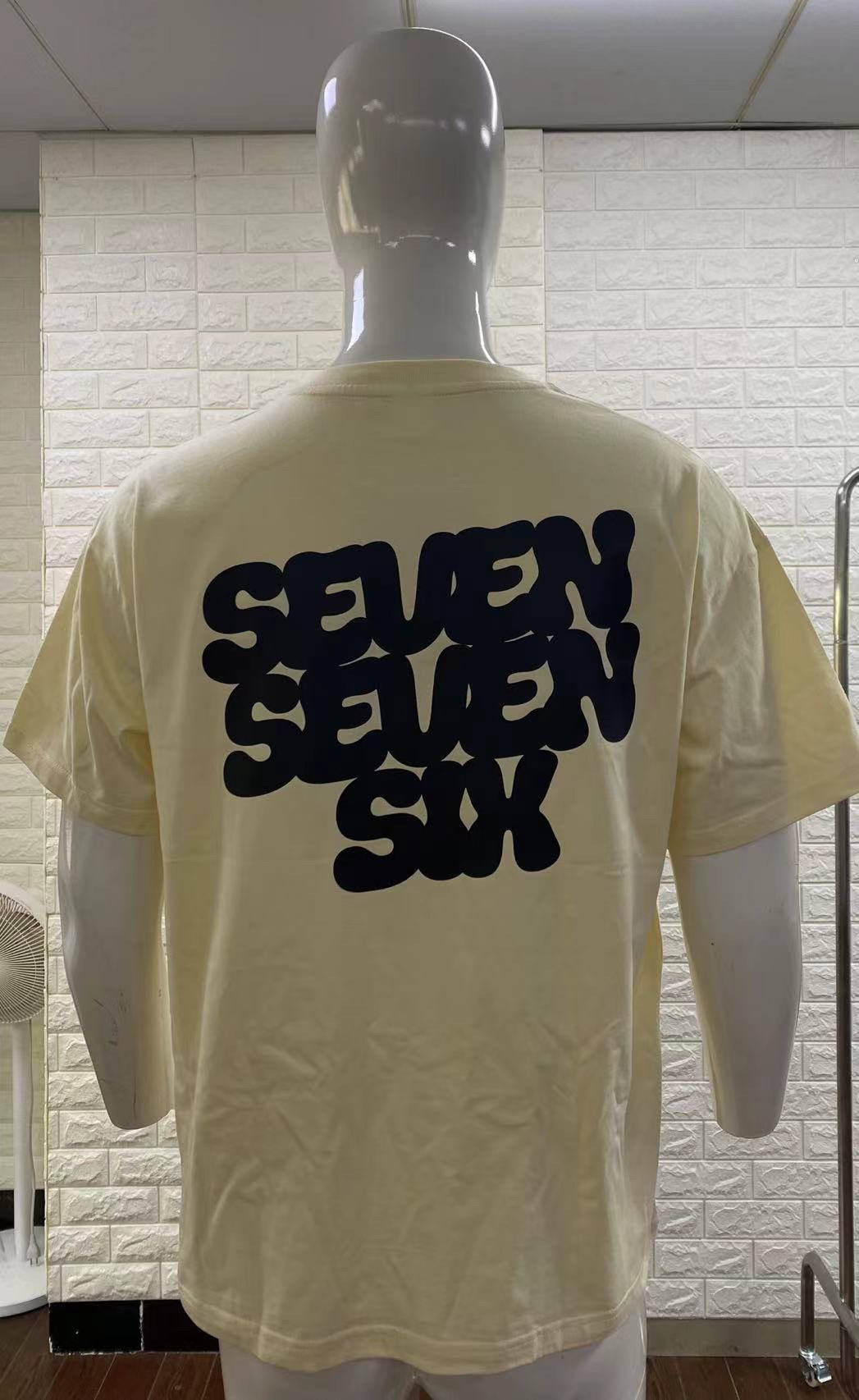 SevenSevenSix Street Wear T-shirt Cream